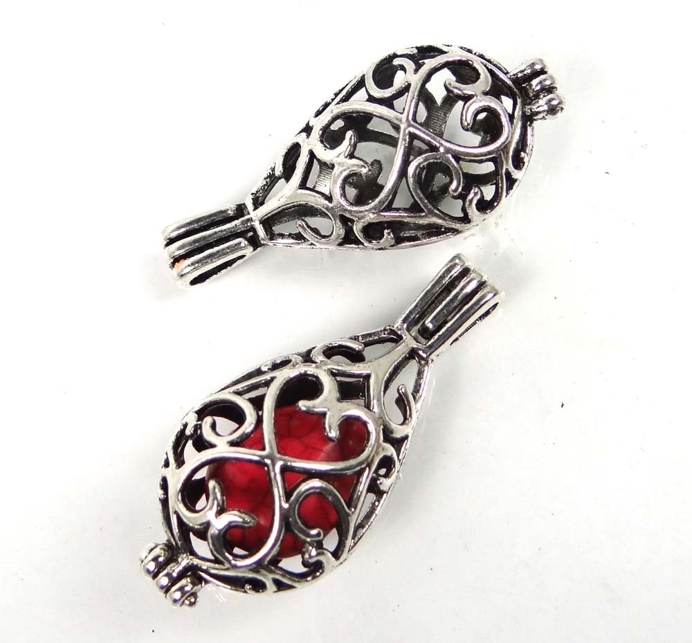 2 Antique Silver Hollow Cage Locket Essential Oil Diffuser Perfume Pendant 45mm