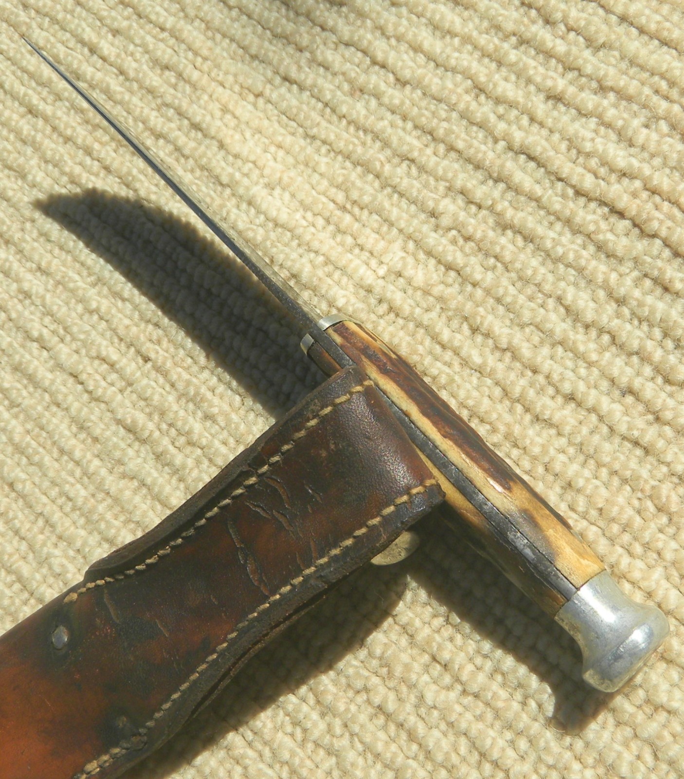 Case Fixed Blade Hunting ,Trapping , Hiking, Camping Knife with Sheath Vintage