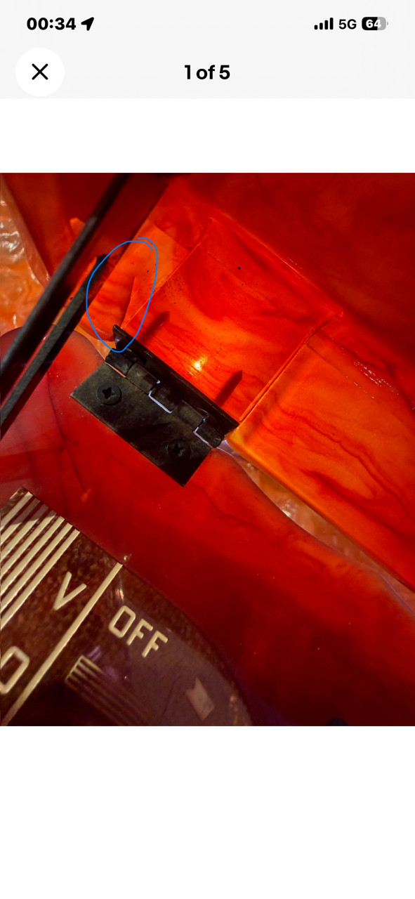 Antique Catalin General Electric L-622, Tube Radio, “ Jewel Box” Style