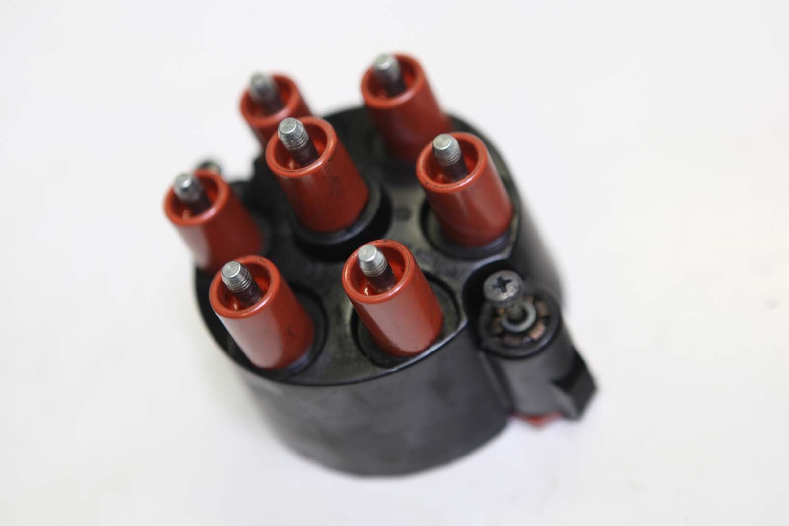 BOSCH Porsche 911 964 993 Distributor Cap OEM 930.602.919.01 - 1 235 522 412 I8