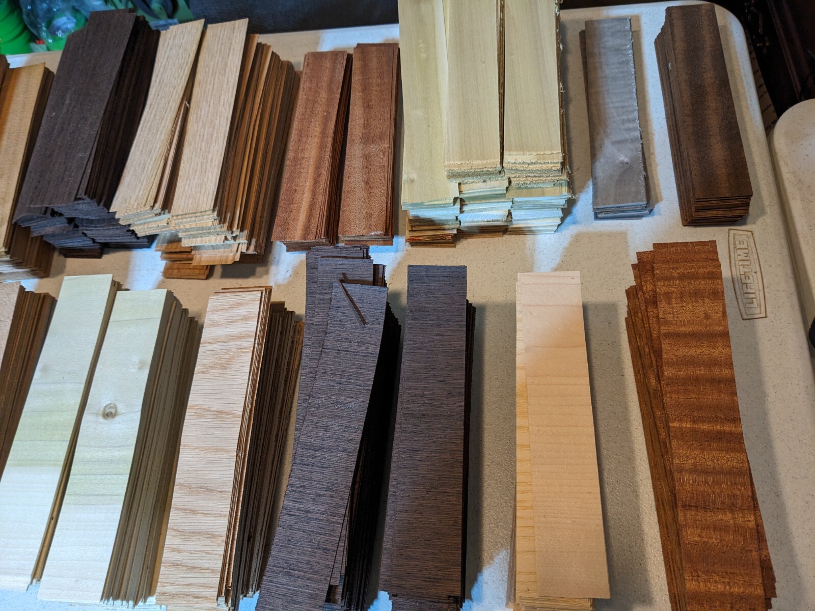 Fingerboard skateboard veneer approx 225pcs 8" x 1.5" approx.2/5 crosscut   IC10