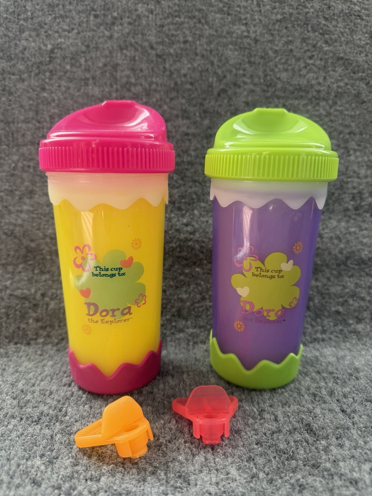 VTG Y2K 2003 Dora The Explorer/Boots Munchkin Healthflow 10fl Oz Sippy Cup LOT 2