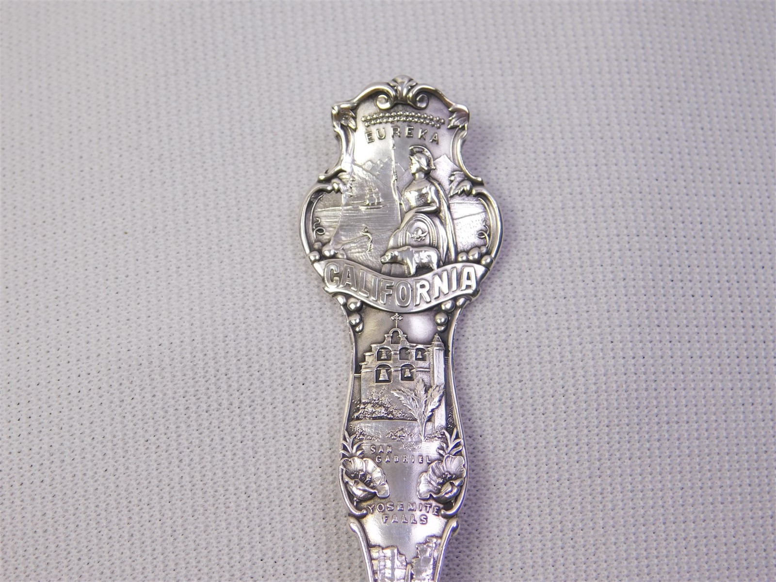 Antique Sterling Old Mission Los Angeles Cal Yosemite Falls Souvenir Spoon 26.4g