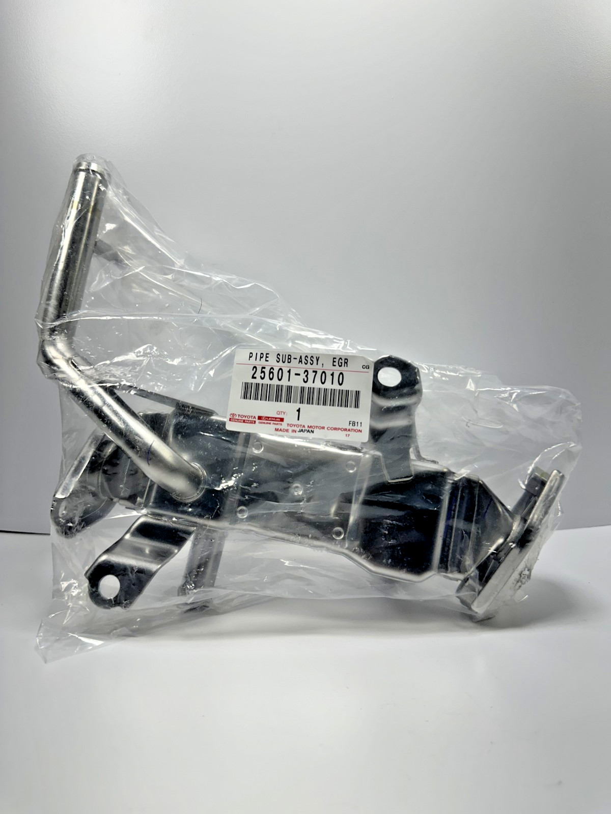 GENUINE OEM TOYOTA LEXUX CT200h 2011-2017 PRIUS V 2ZRFXE EGR Pipe 25601-37010