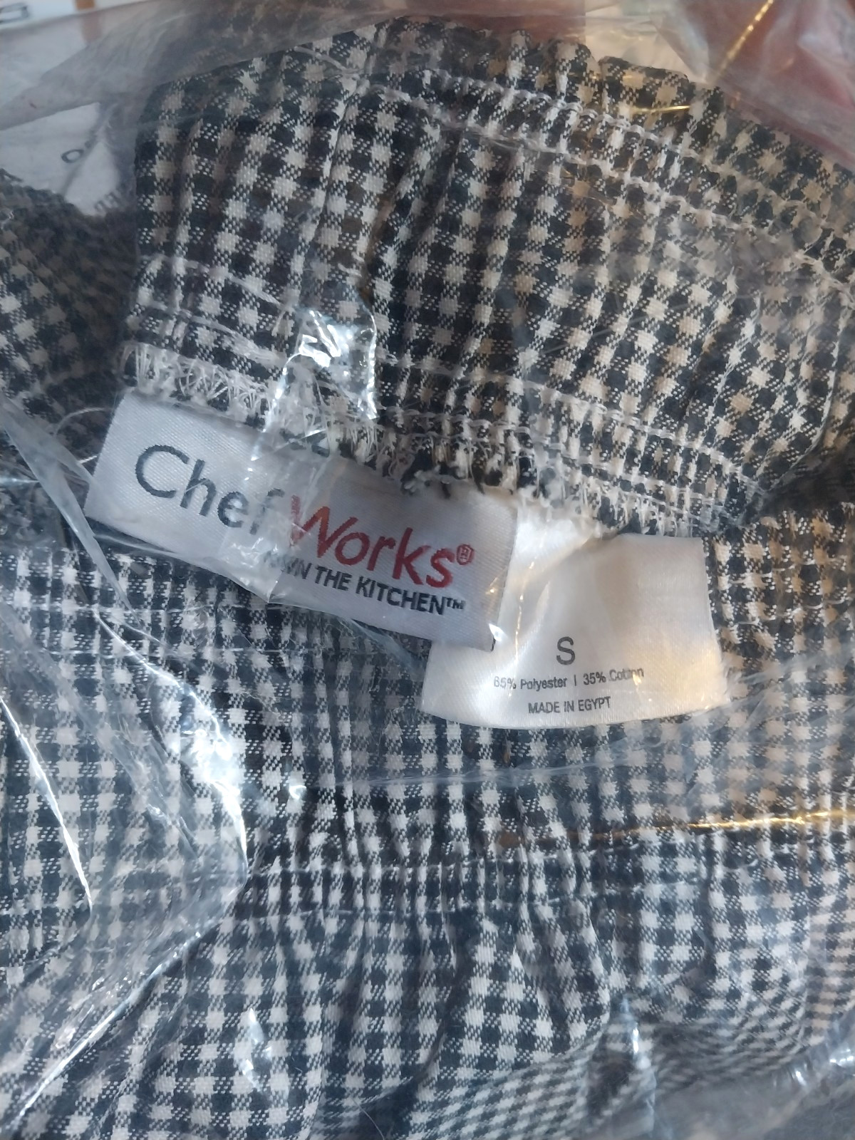 BRAND NEW CHEF WORKS BLACK & WHITE CHECKERED DRAWSTRING PANTS, SMALL, SHIPS FREE