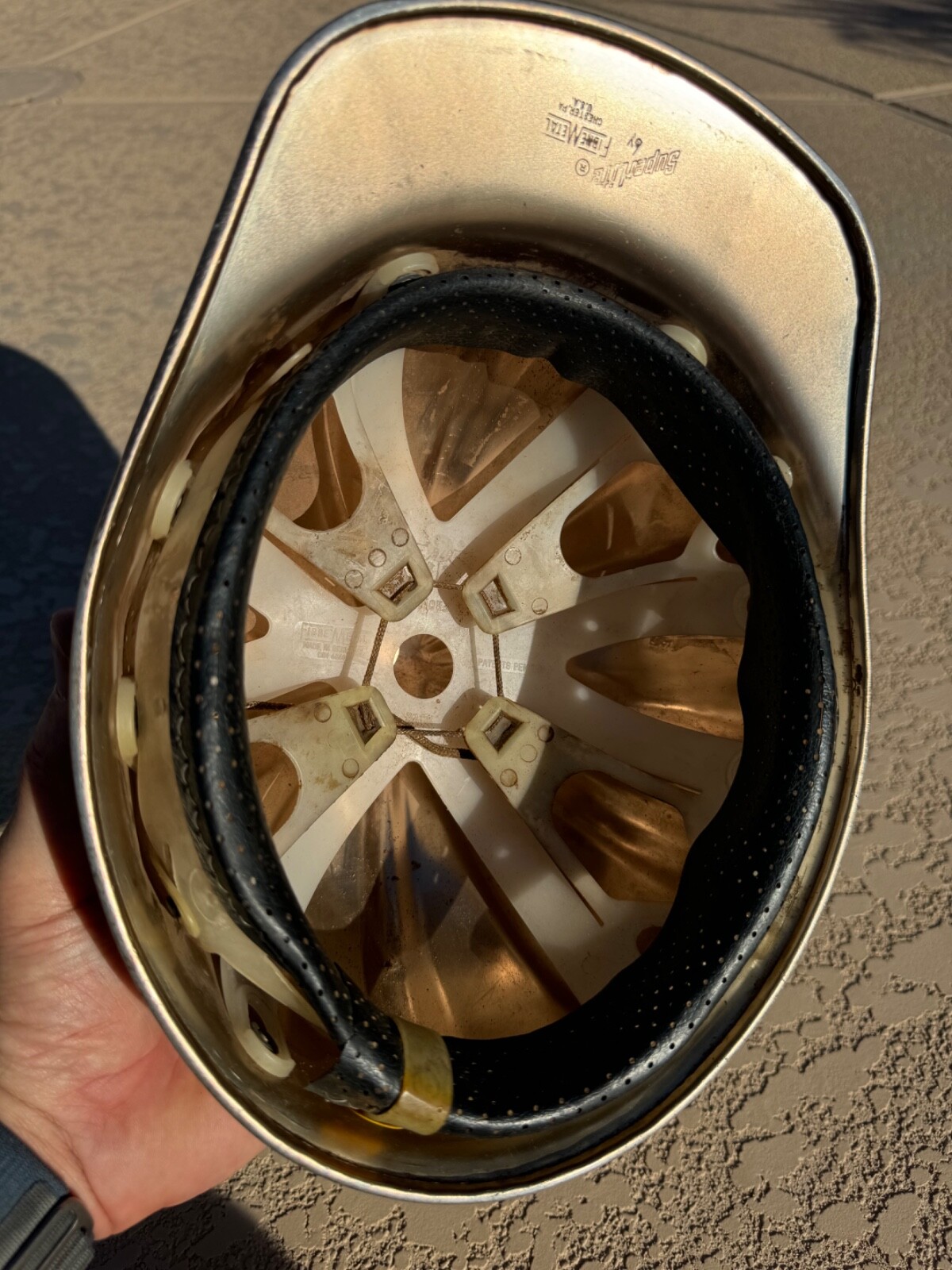 VINTAGE SUPERLITE BY FIBRE METAL ALUMINUM HARD HAT TANNER PAVING & MATERIALS