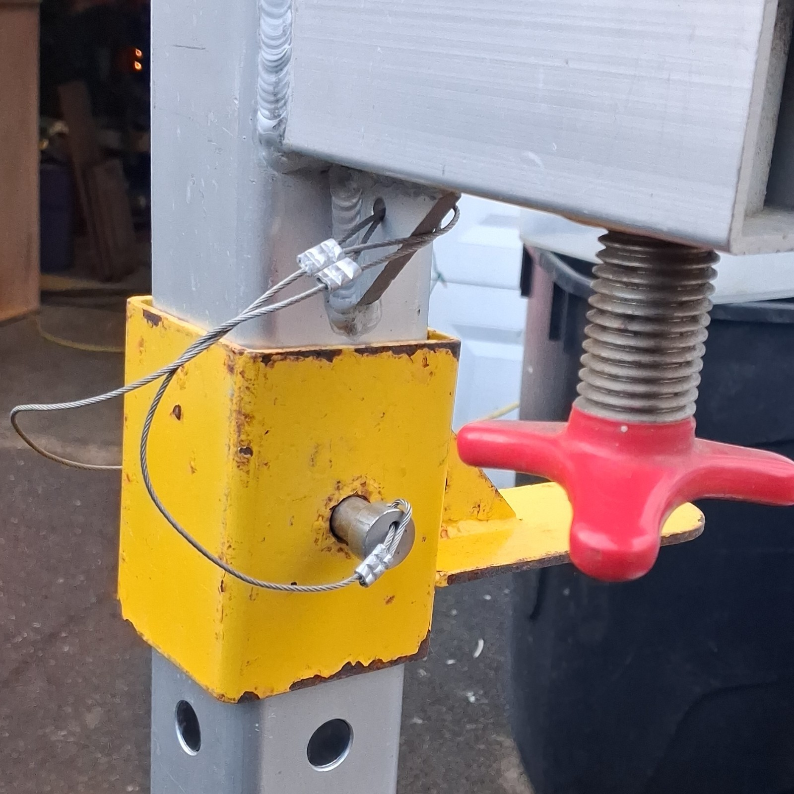 Guardian Fall Protection 15176 construction Protection Safety Gear