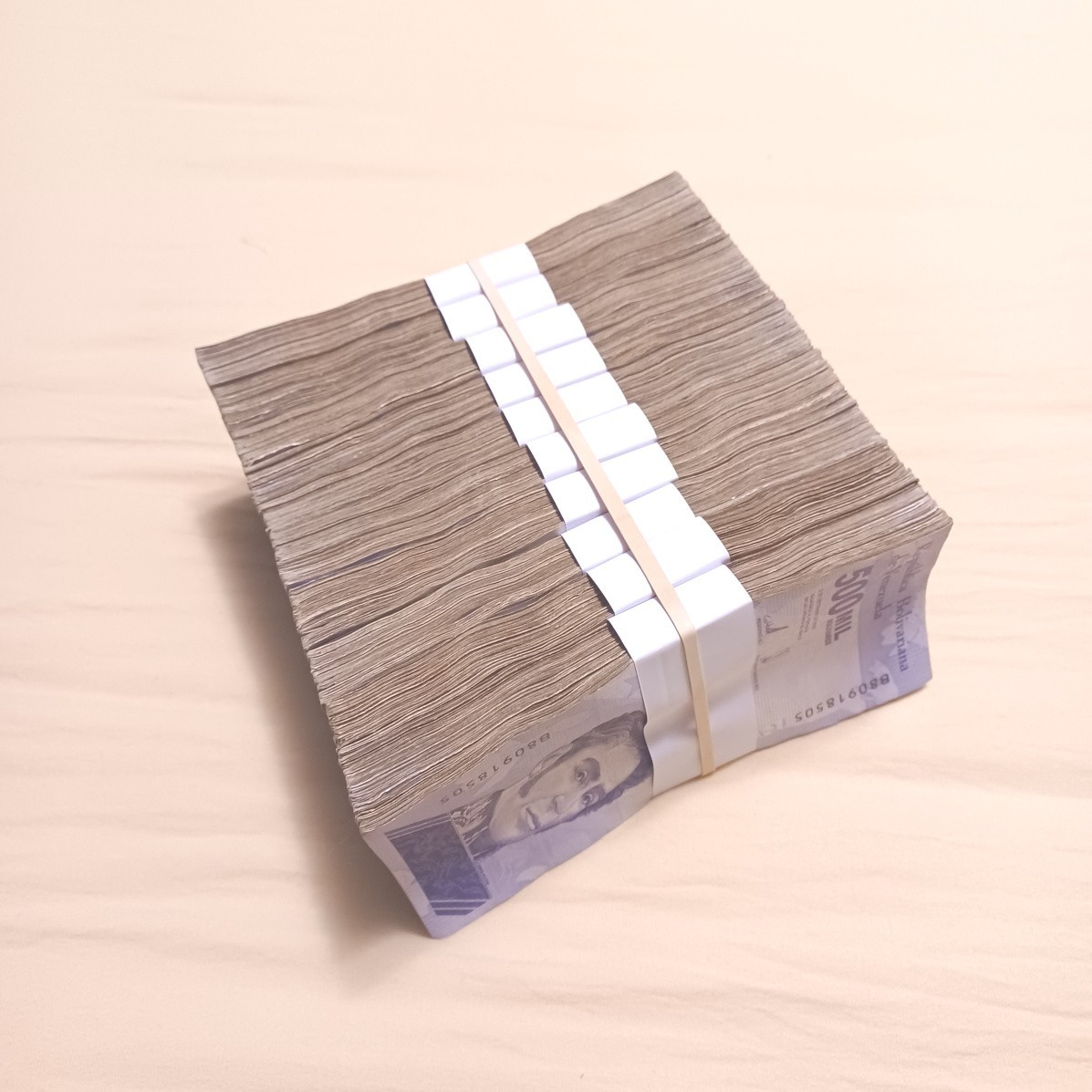 Venezuela 500 Mil Bolivar Soberano 2020 CIRCULATED-1000 PCS Bundle Brick