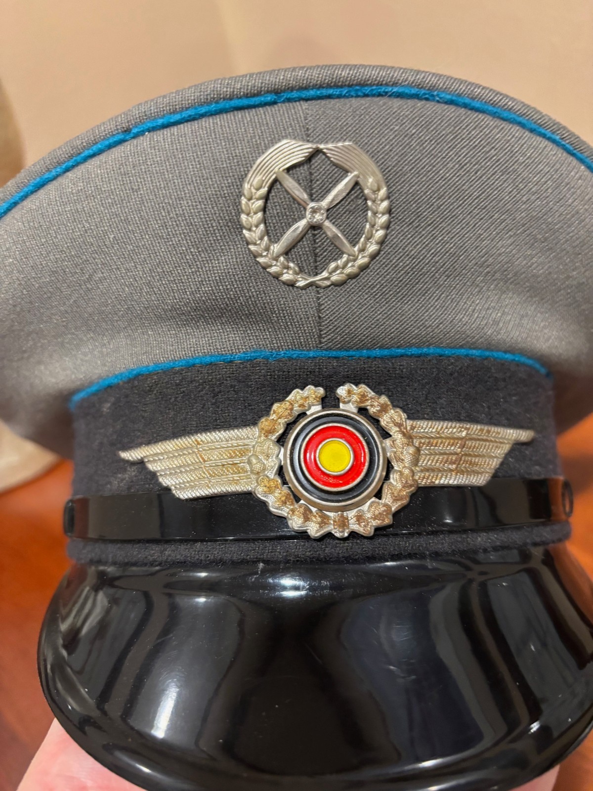 EAST GERMAN LUFTWAFFE Q2 1956 AIR FORCE DDR NCO VISOR HAT CAP SUPER RARE!