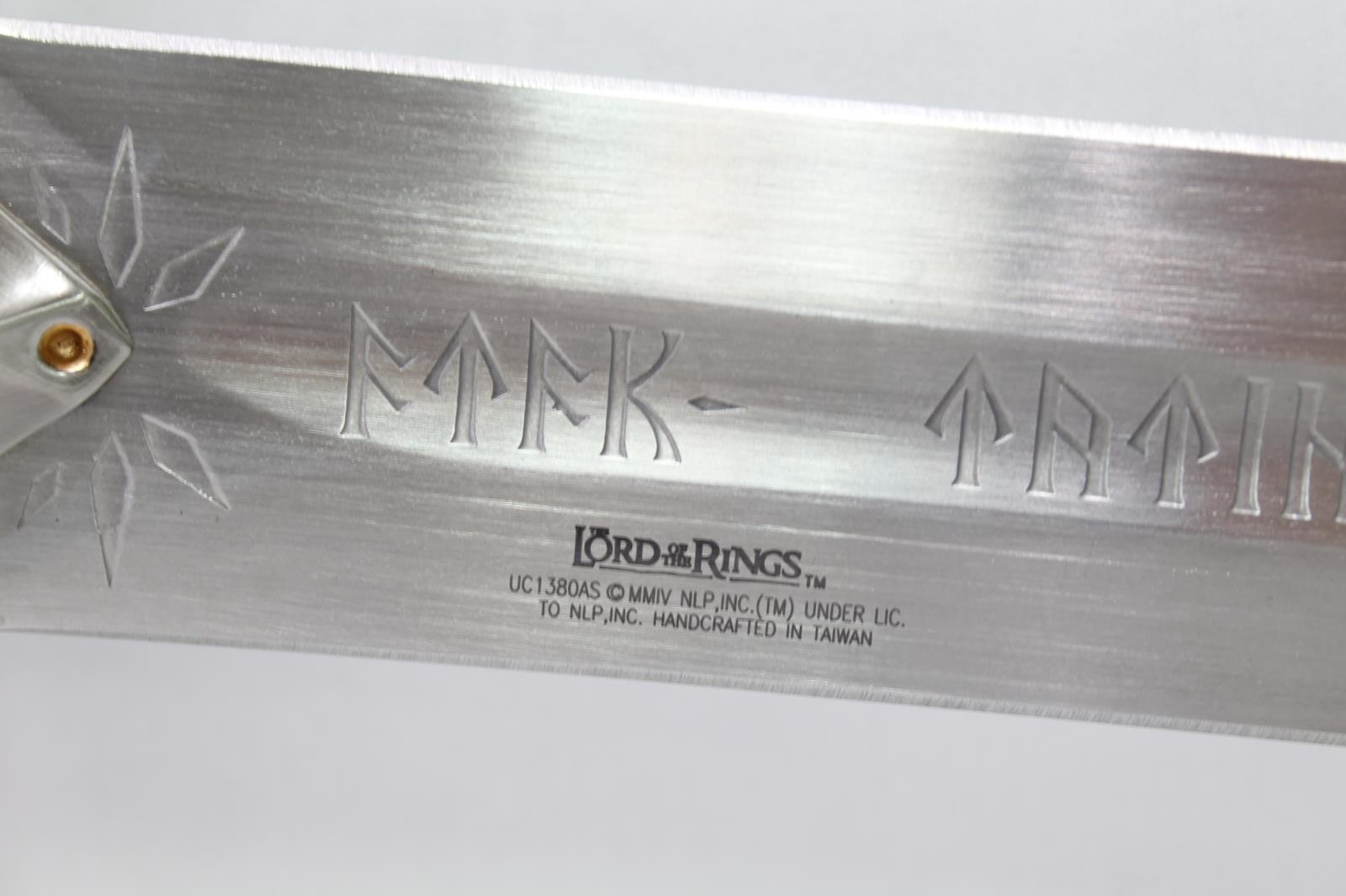 The Lord of the Rings: Anduril, Sword of King Elessar - UC1380