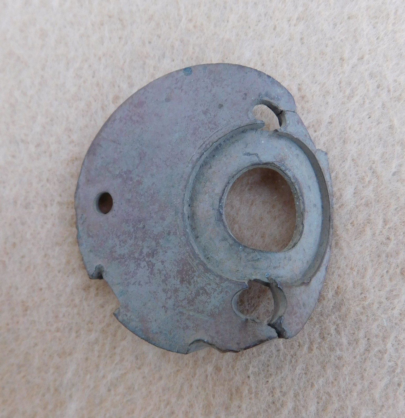 ORIGINAL WWII GERMAN TELLER TOP PLATE DATED 1940 - GROUND DUG RELIC