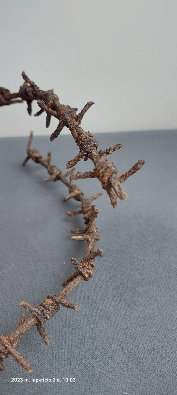 WW2 German Barbed Wire for Helmet Wrapping 1 m