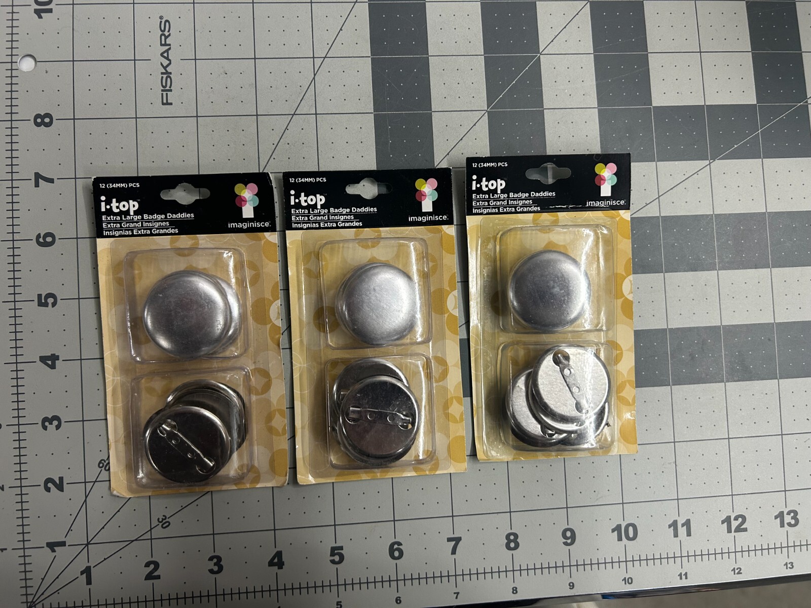 New 3-pack lot 12/piece IMAGINISCE I Top XL Large Badge Craft Daddies 34mm