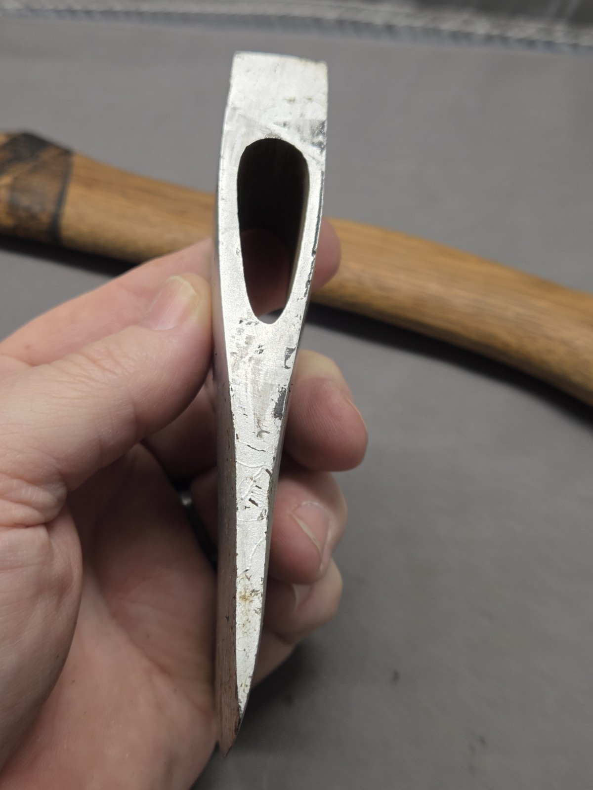 CLEAN GENUINE NORLUND 1 LB. 15 OUNCE TOMAHAWK STYLE CAMP AXE HEAD WITH HANDEL