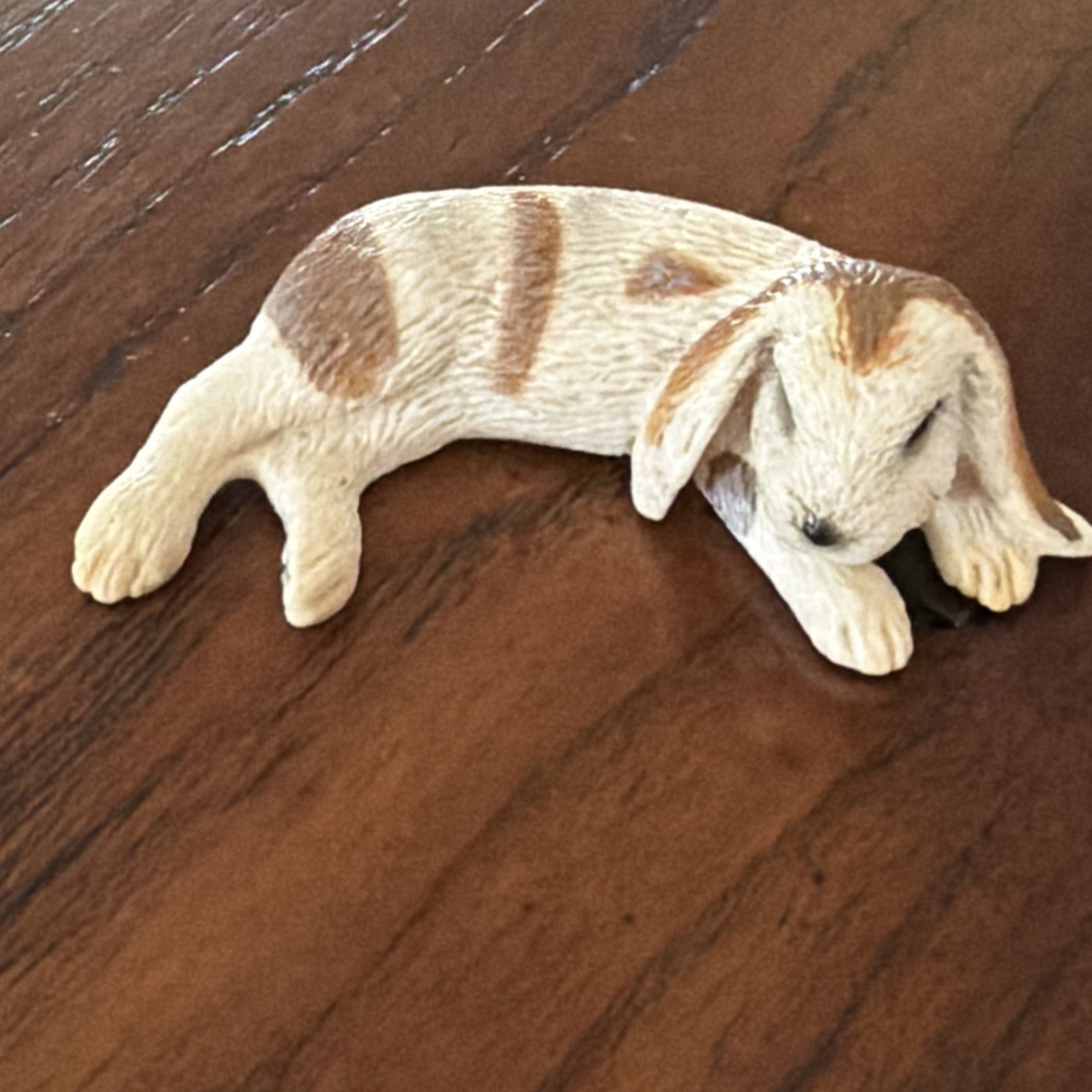 Schleich Rabbit Bunny Figure Lying Dwarf Lop Toy 2010