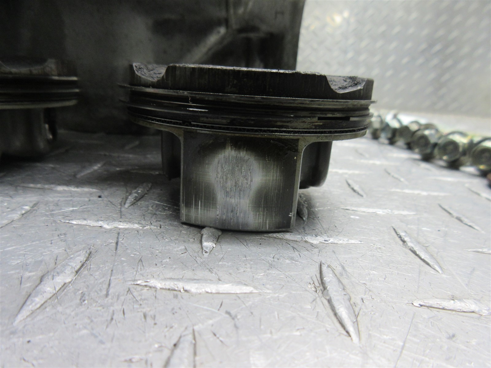 2003 02-03 Honda CBR 954 CBR954RR Crankcase Crank Case Engine Motor Block Piston