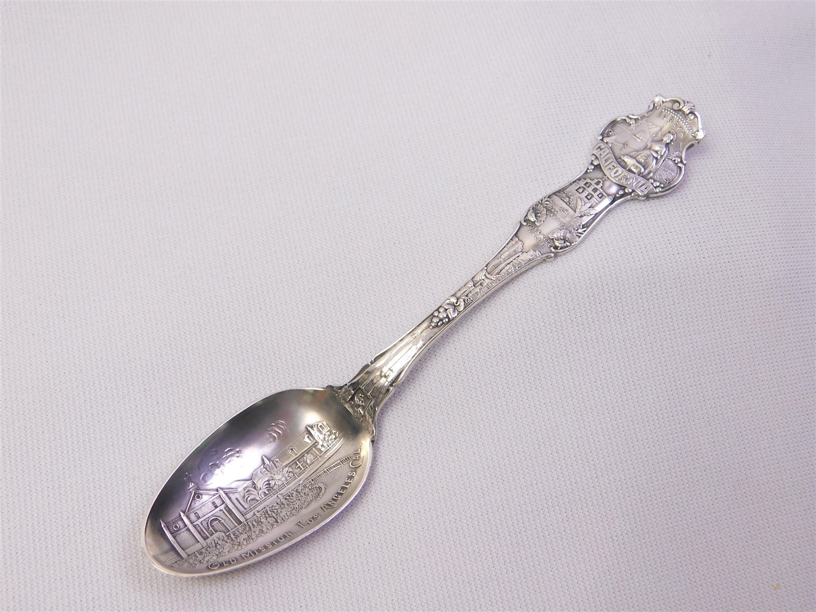 Antique Sterling Old Mission Los Angeles Cal Yosemite Falls Souvenir Spoon 26.4g