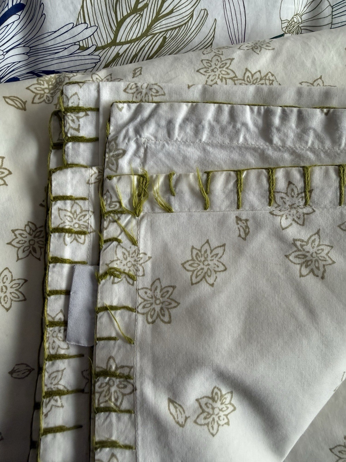 TWIN John Robshaw Organic Cotton Sage Green floral Duvet Cover - Owned (2 Avail)