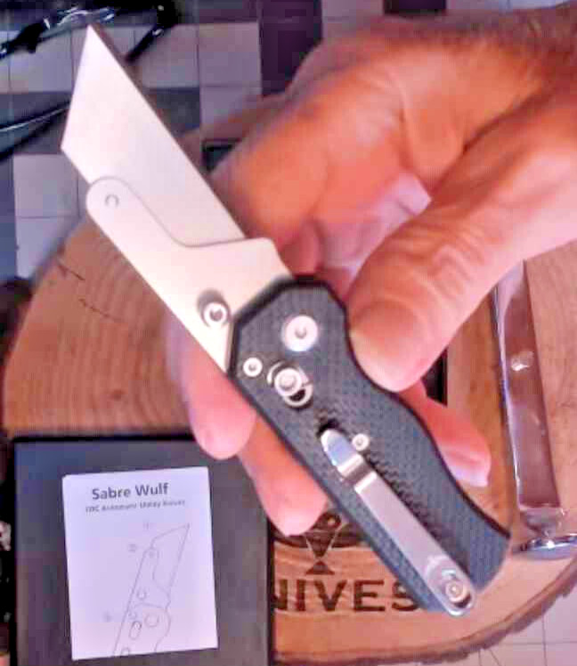 NEW Spring4th Sling Cutter Box cutter knife with button lock action. 440, G10