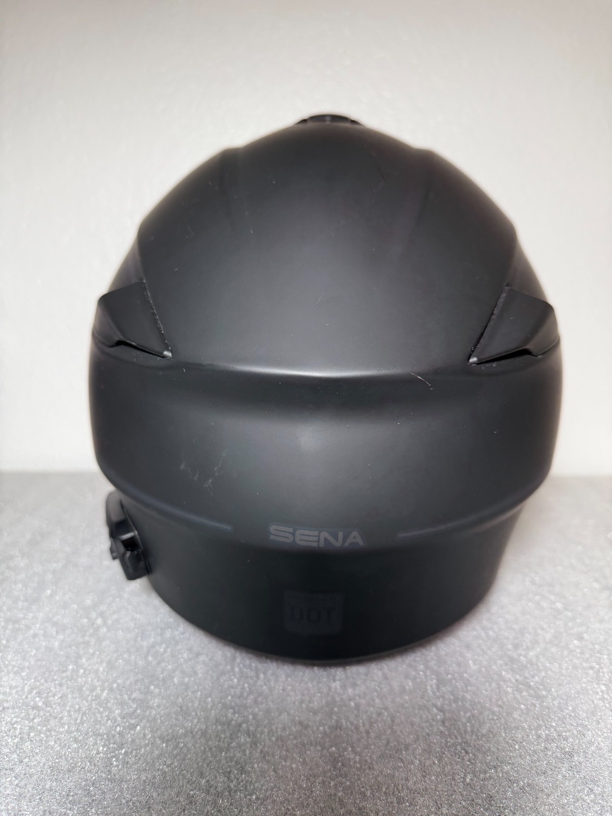Sena Outrush R Modular Flip-up Motorcycle Helmet Matte Black Bluetooth