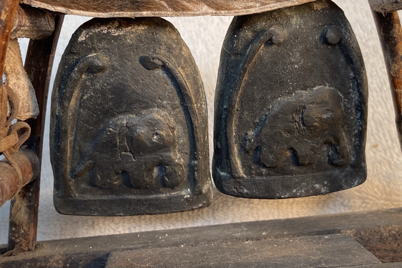 Vtg Karen Hill Tribe Double Elephant Bell w/ Bent Wood Stand & Hide - Thailand