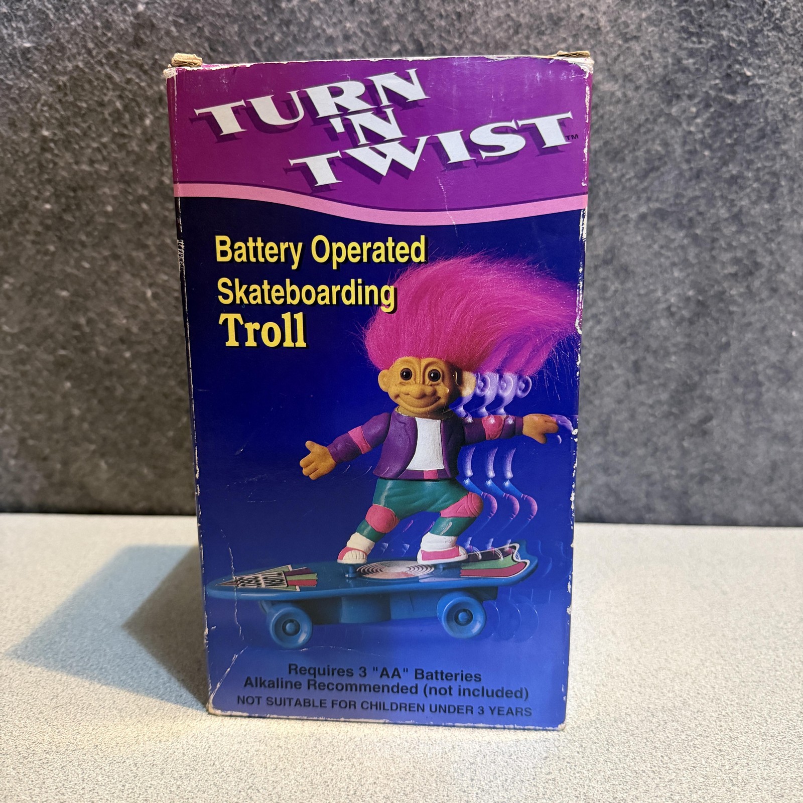 Vintage Russ Berrie Turn 'N Twist Battery Operated Skateboarding Troll 8080
