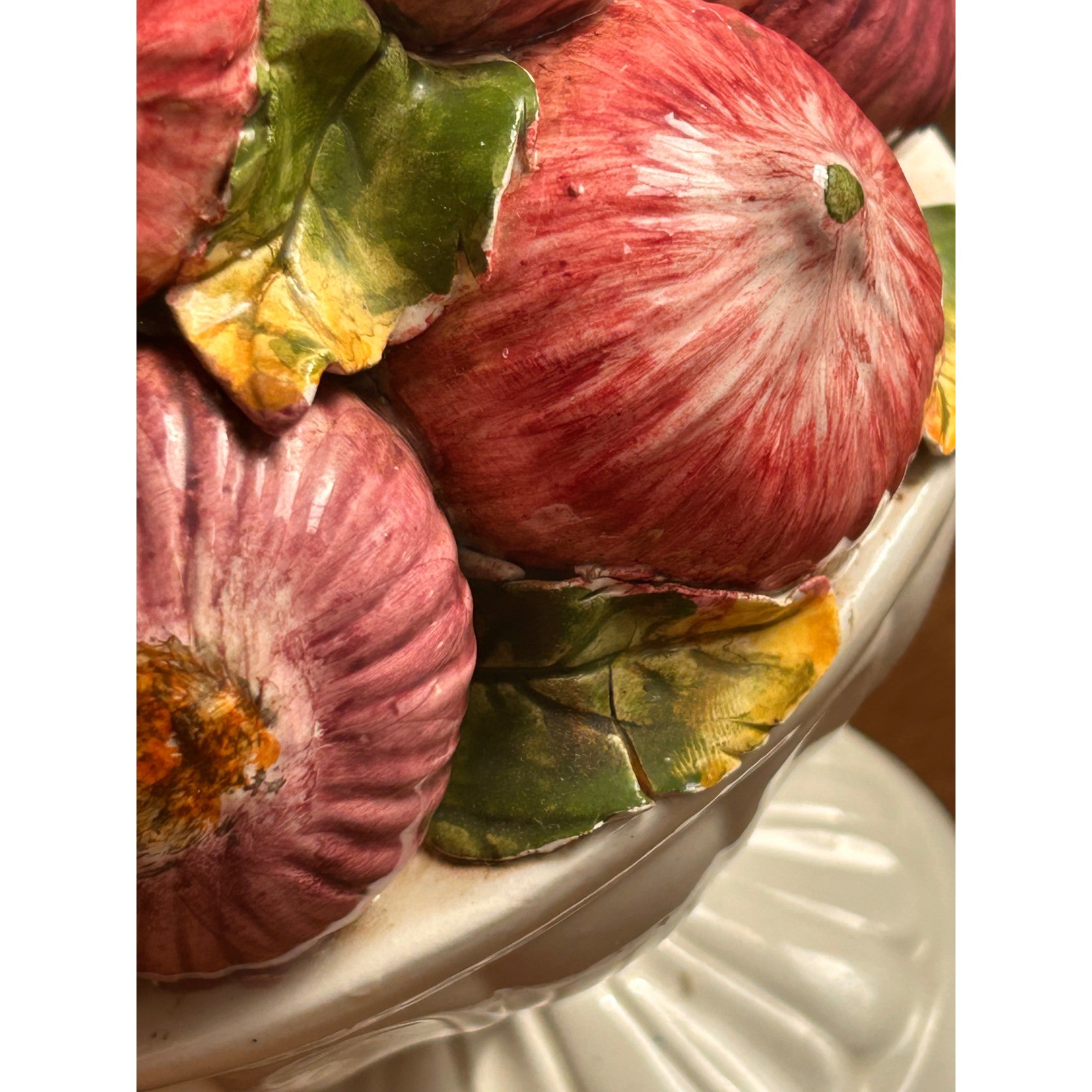 VTG Ceramic Onion Fig Fruit Topiary Centerpiece Italian Majolica Style Pedestal