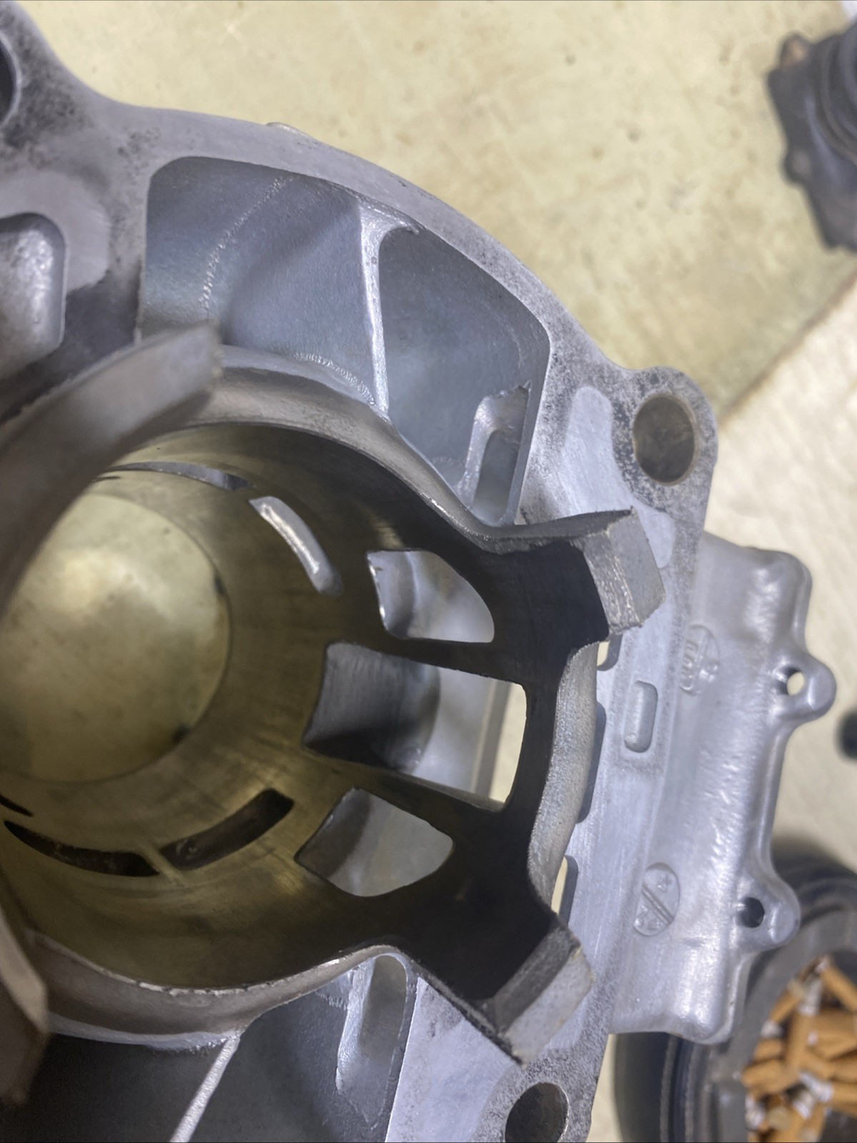 2002 02 RM250 RM 250 OEM Cylinder And Piston Engine Top End Jug 11200-37871