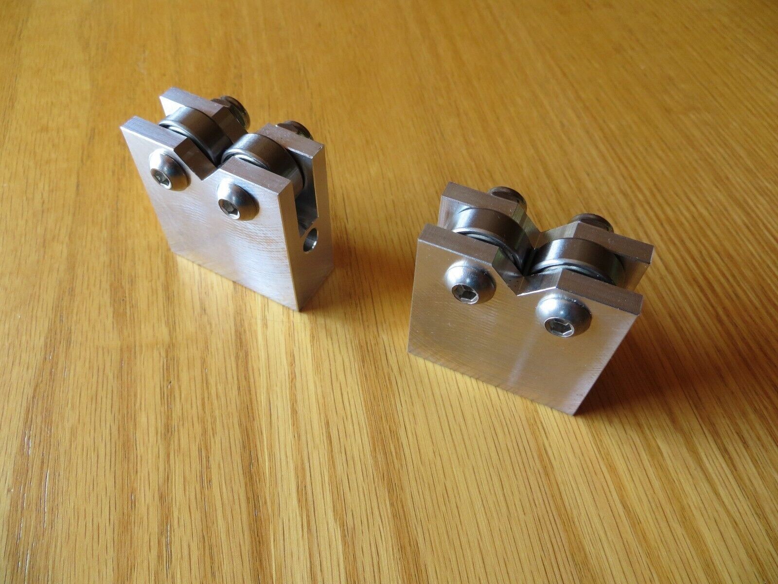 Roller Bearing V-Block, Small Shaft Inspection Blocks, Spine Tester Blocks