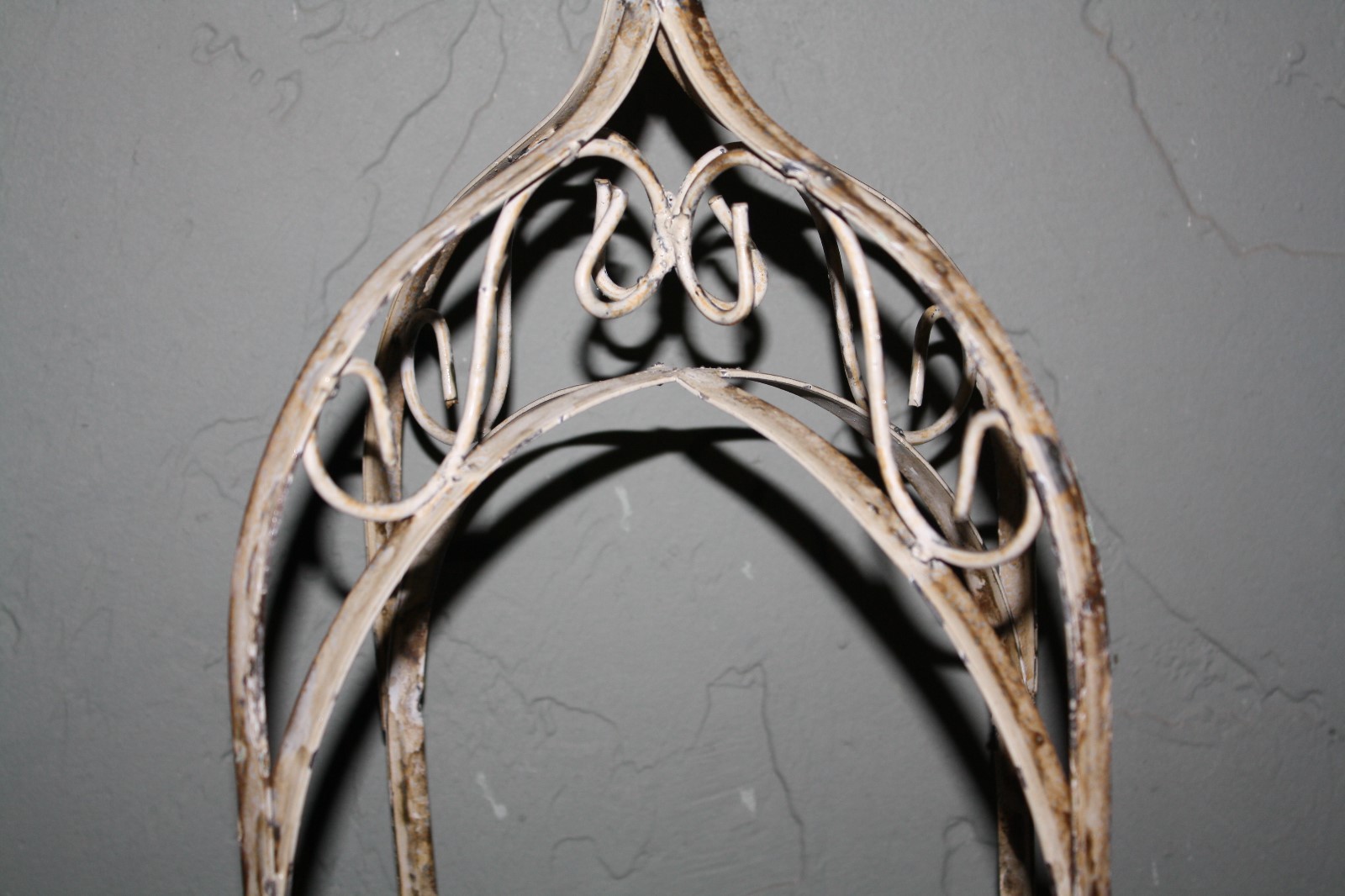 Rustic Hanging PLANTER Basket Antique Victorian Style Garden Plant Hanger