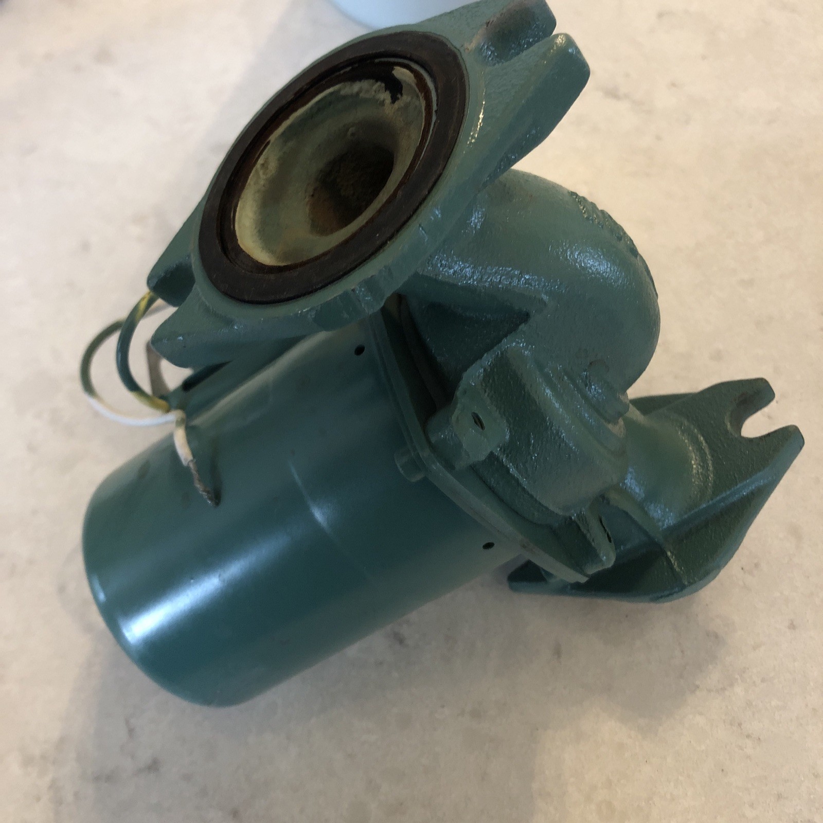 Taco 007-F5 Comfort Solutions 1/25 HP Cast Iron Circulator Pump