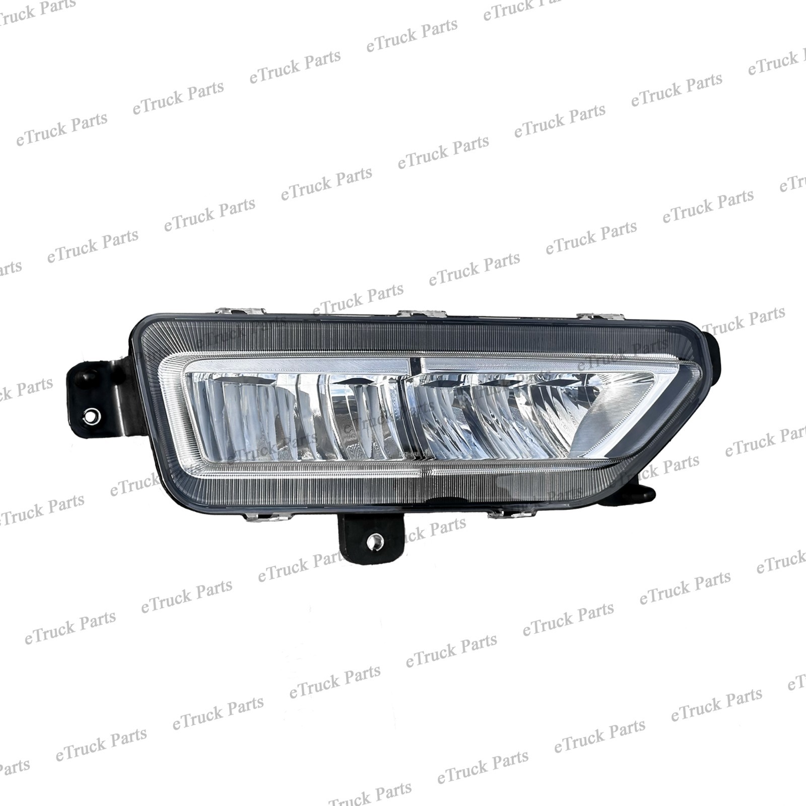 2022–Present Peterbilt 579 Passenger Side (RH) LED Fog Light OEM# P54-6199R