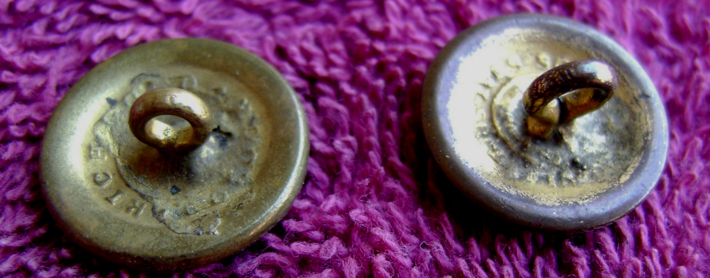 (2) NON DUG CIVIL WAR FLOWER CUFF SIZE ONE - PIECE BUTTONS