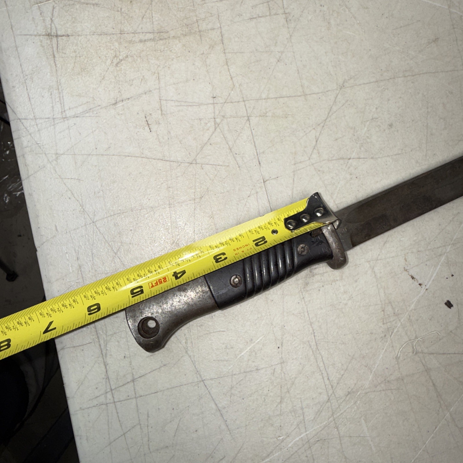 German WW2 K98 Bayonet Carl Eickhorn Mfg 1942 cof Bakelite Grips