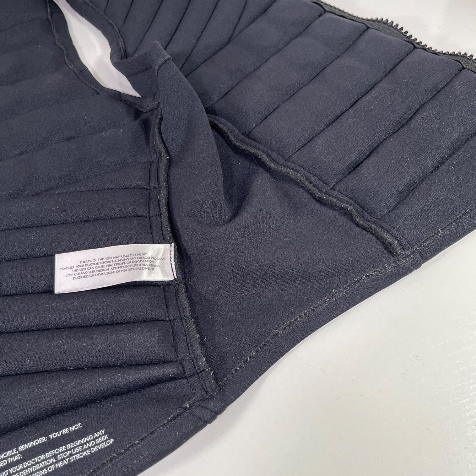 Aion Women's Tailored Fit Dynamic Resistance Workout Vest Black Medium READ