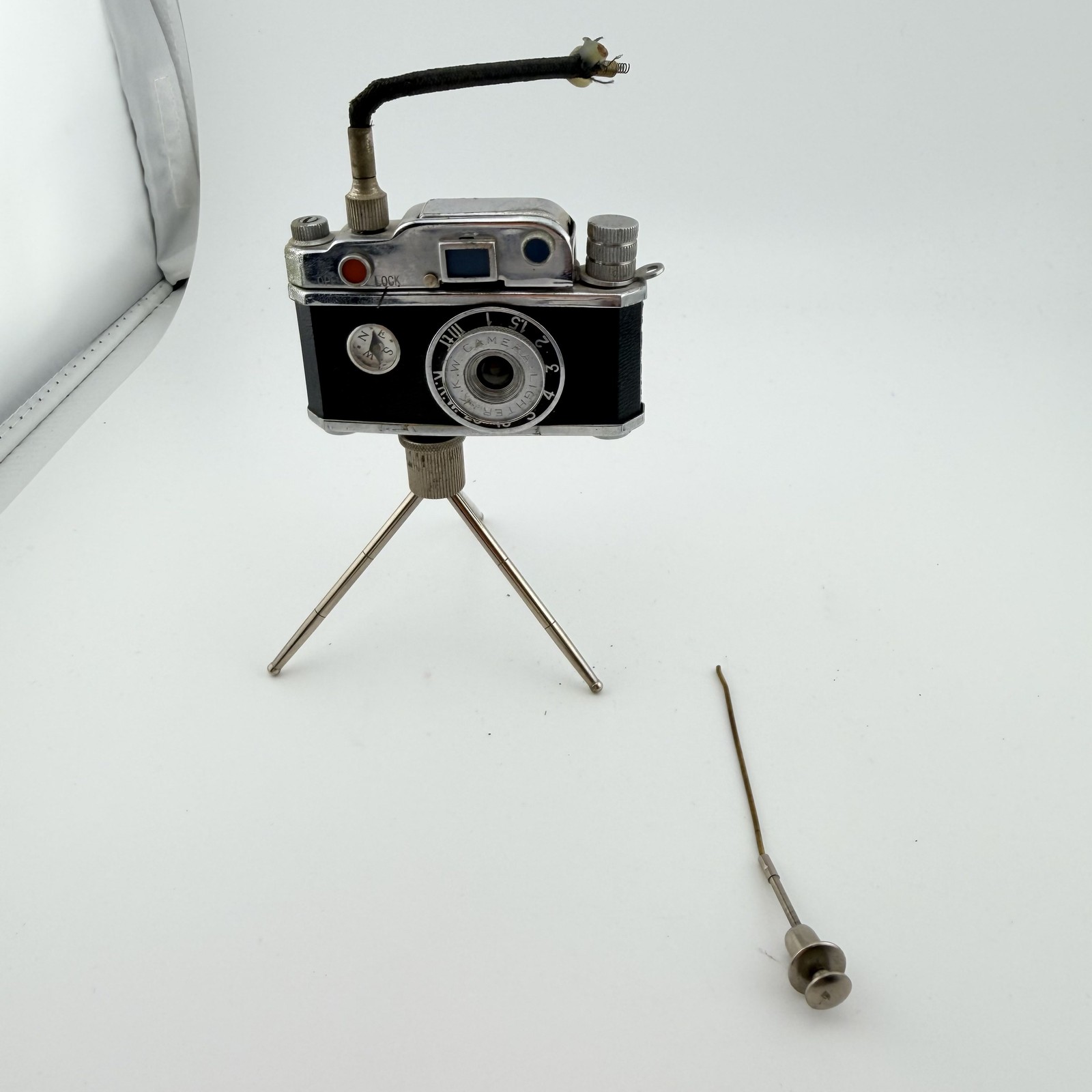 Vintage K.K.W. Camera Lighter Photo-Flash with Tripod & Compass Japan