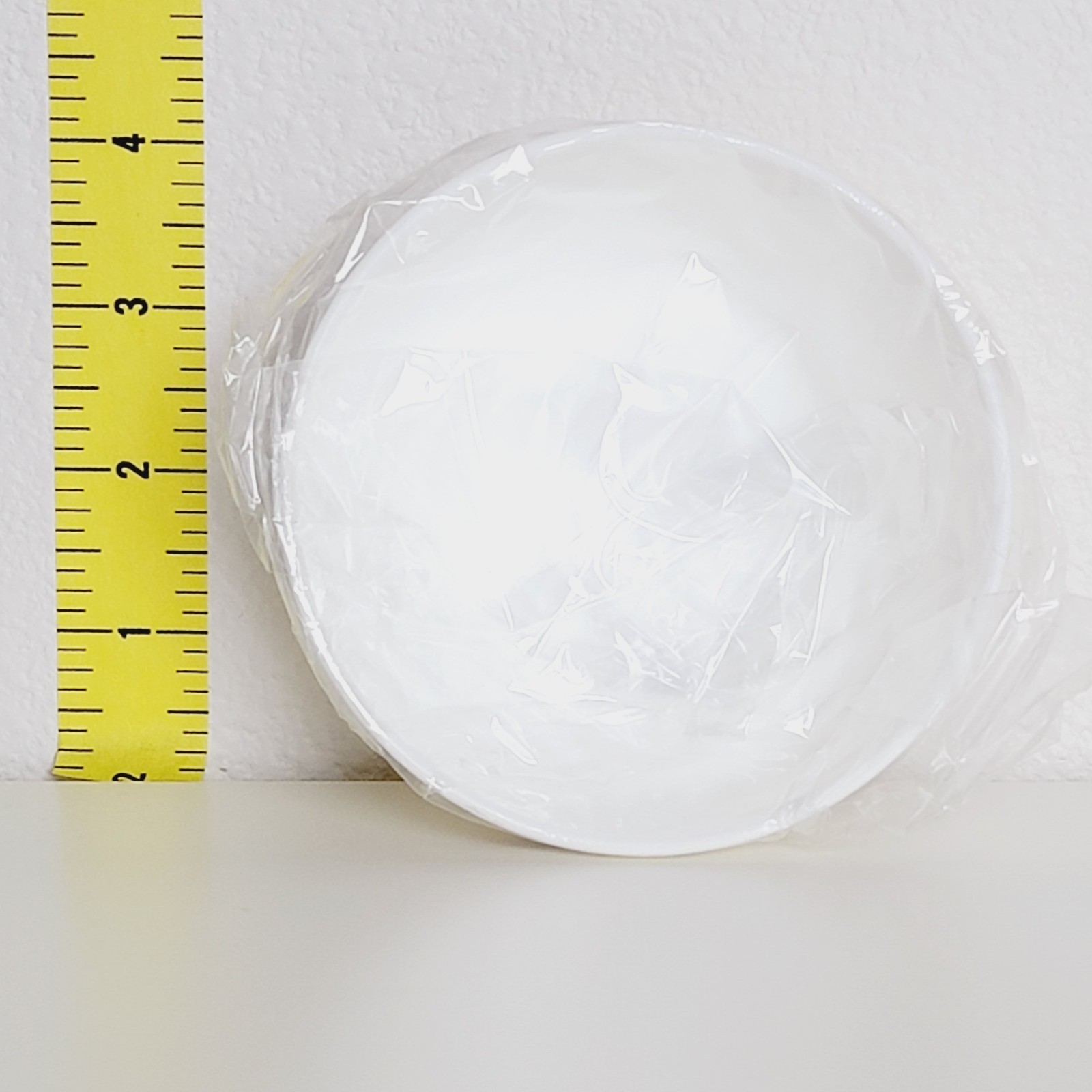 Sanrio Hello Kitty Dinnerware Kids Toddler Set of 4 Mug Cup Bowl Plate White