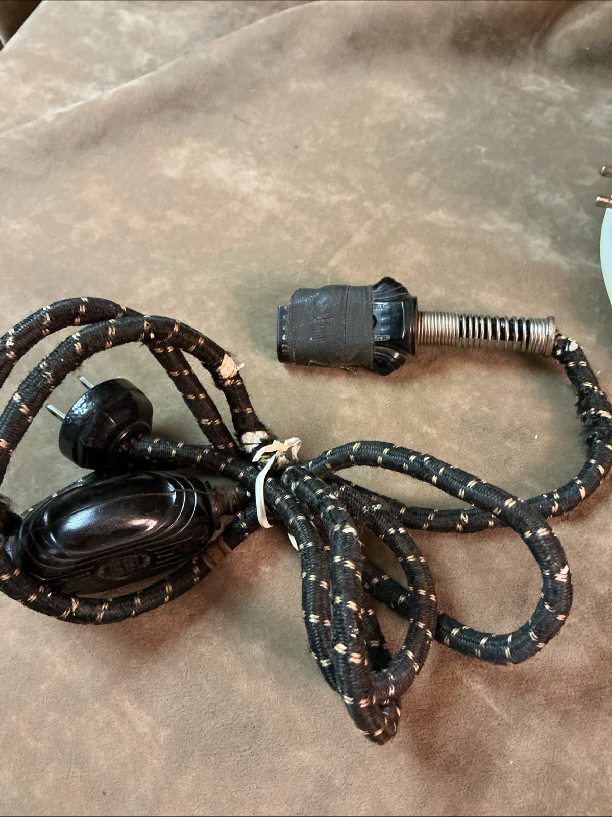 1930s universal porcelain Cattail pattern Westinghouse coffee warmer hot plate