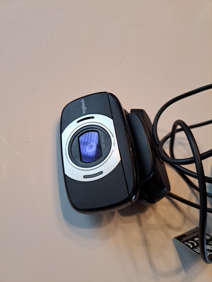 logitech hd 1080p webcam
