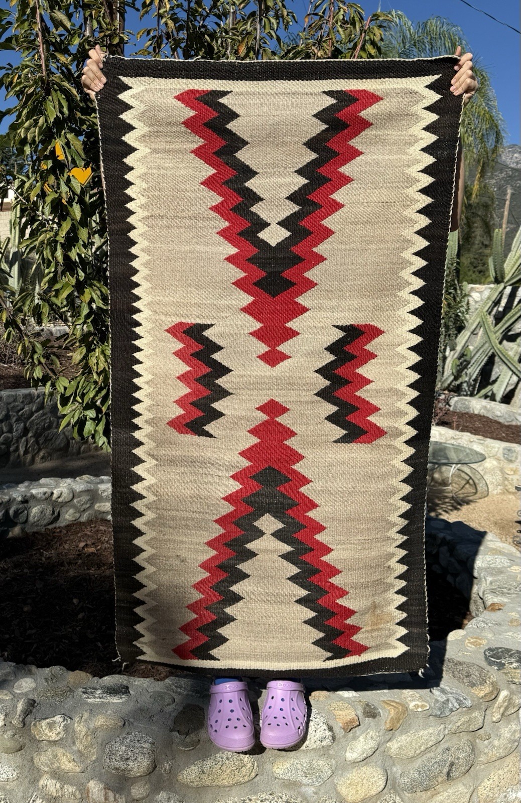 AUTHENTIC NAVAJO CABIN RUG c1920’s 60”X 32” XLNT NATIVE AMERICAN TIGHT WEAVING