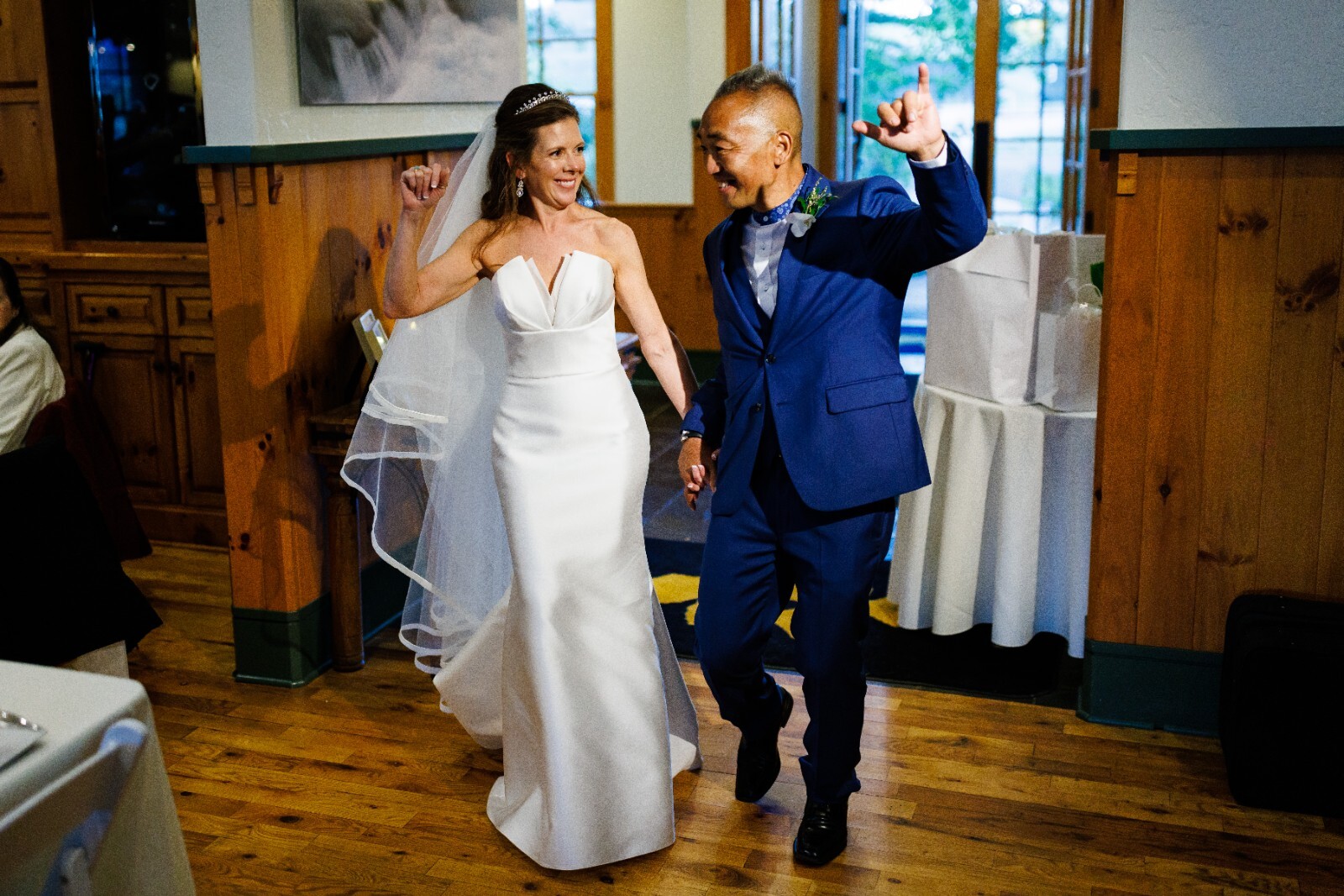 wedding veil chapel length Peter Langer off white with delicate rope trim