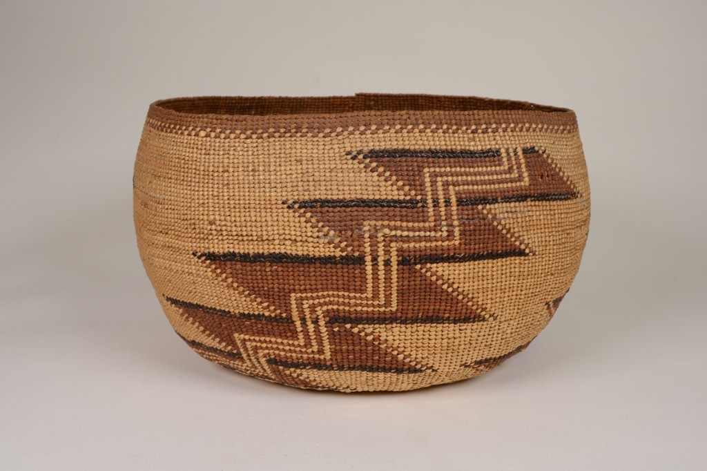 Large Karuk Storage Basket