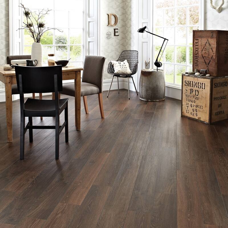 Karndean LVT KP98 Aged Oak Approximately 180 sqft