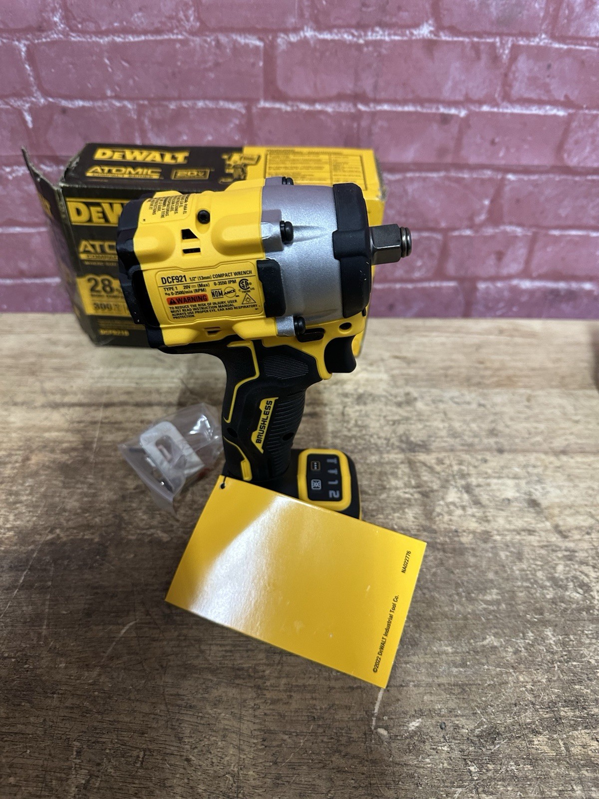 DEWALT DCF921B 20V 1/2inch Impact Wrench (Tool Only) Open Box
