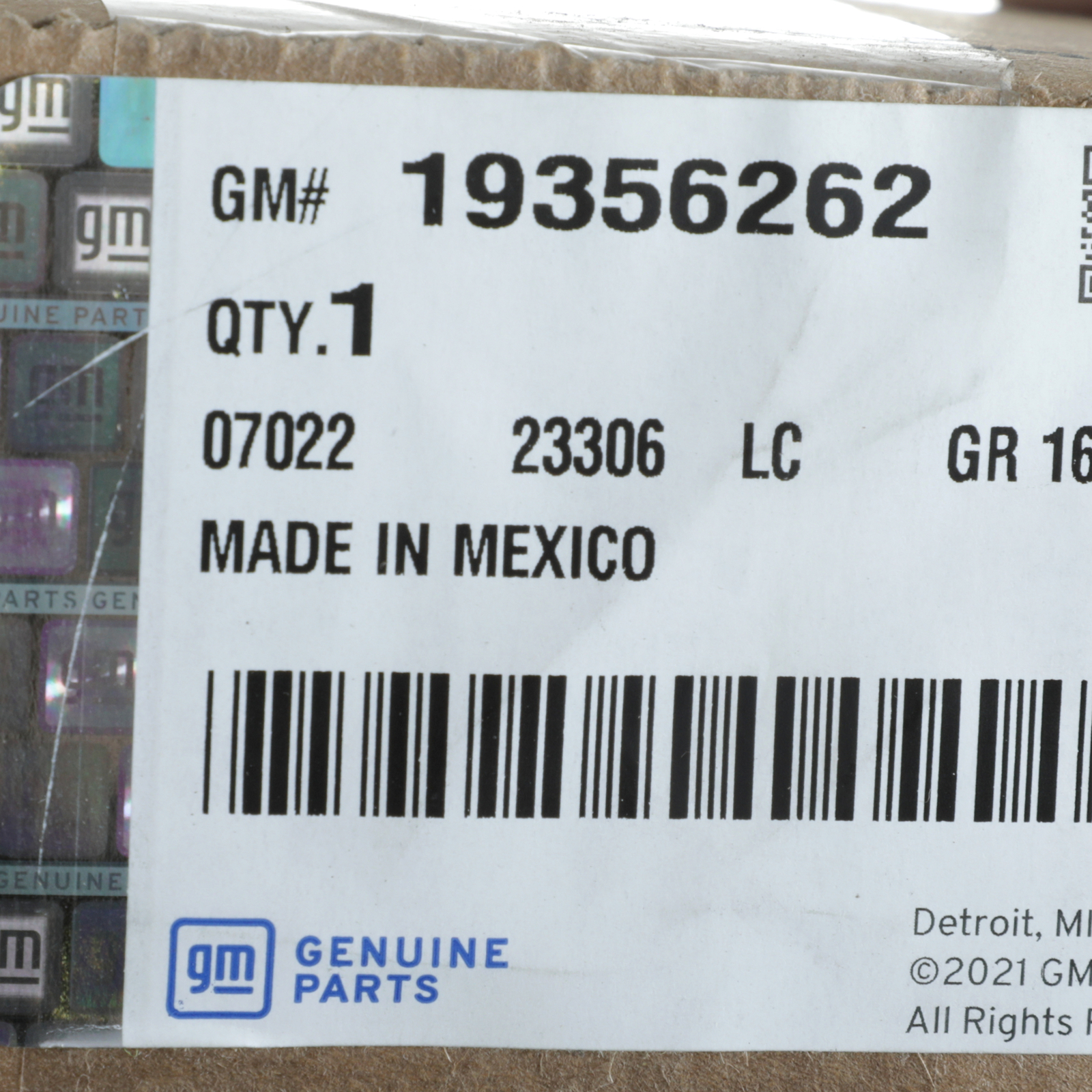 OEM NEW 2017-2020 Cadillac Chevrolet GMC Front Seat Belt Tensioner 19356262