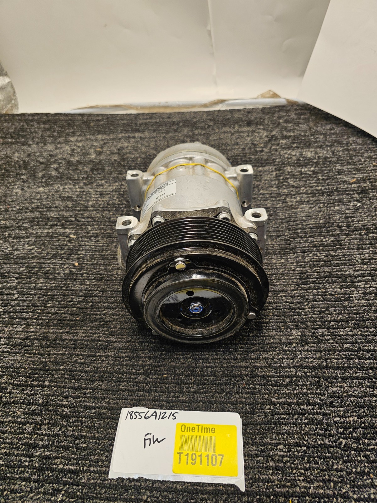 A/C Compressor LF4313 For Peterbilt Paccar F69-1018 Trucks SHD A/C Slimline