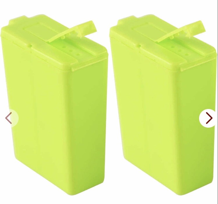 Set Of 2 Travel Size Salt and Pepper Shakers With Dual Sided Lid