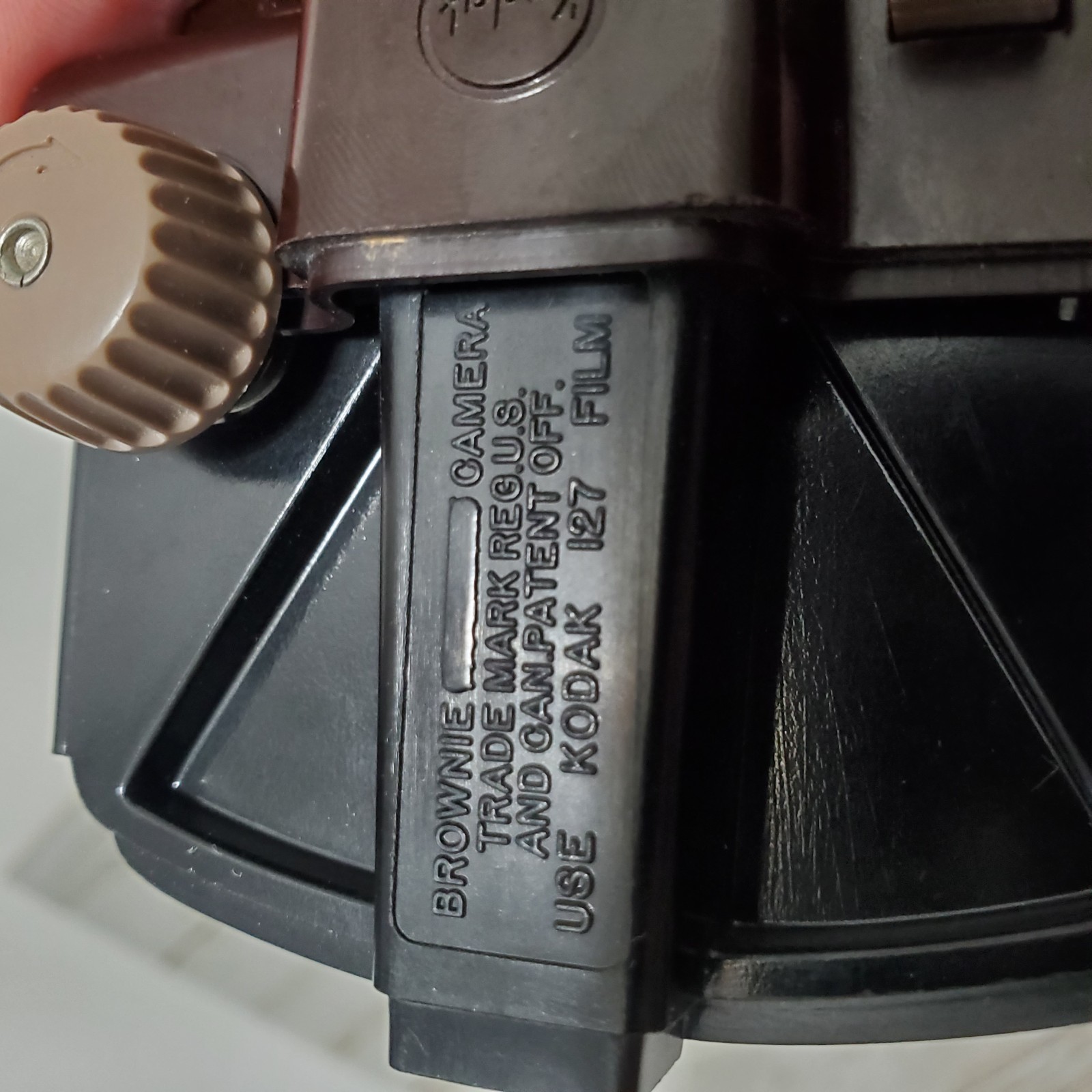 VINTAGE KODAK BROWNIE HOLIDAY FLASH CAMERA Bakelite 1950'S UNTESTED