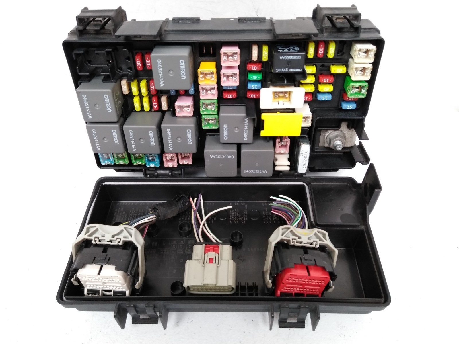 04692304AF Jeep 2010 Liberty Dodge Nitro TIPM Totally Integrated Fuse Box H75