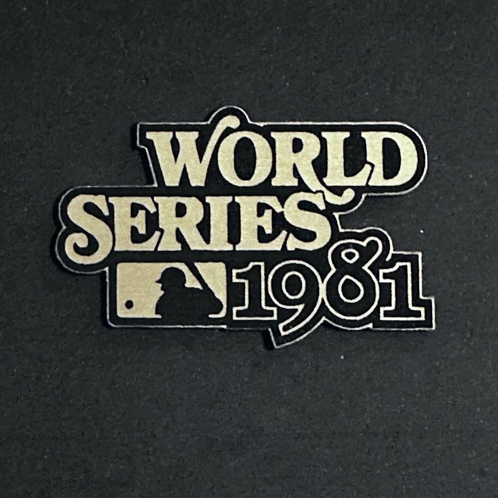 World Series 1981 MLB laser engraving iron on Leatherette Gold And Black 2.5”
